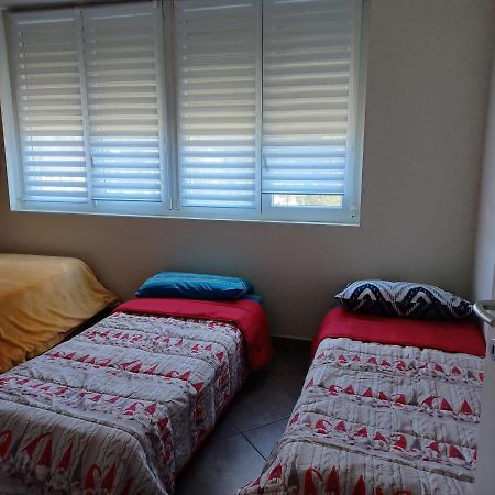 Trilocale Nr 8 Apartment Каламброне Екстериор снимка